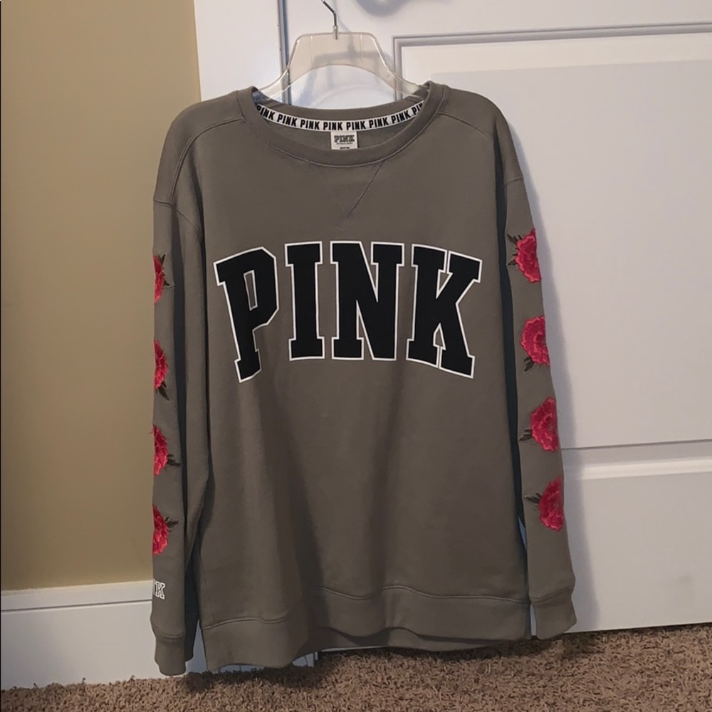 vs pink sweatshirt